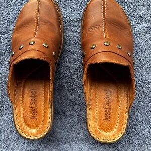 Leather size 6.5 Josef Seibel clog style shoes. EU size 37.
